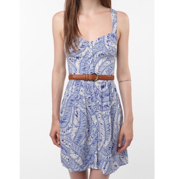 Urban Outfitters Dresses & Skirts - UO Staring at Stars Crossback Button-Down Dress